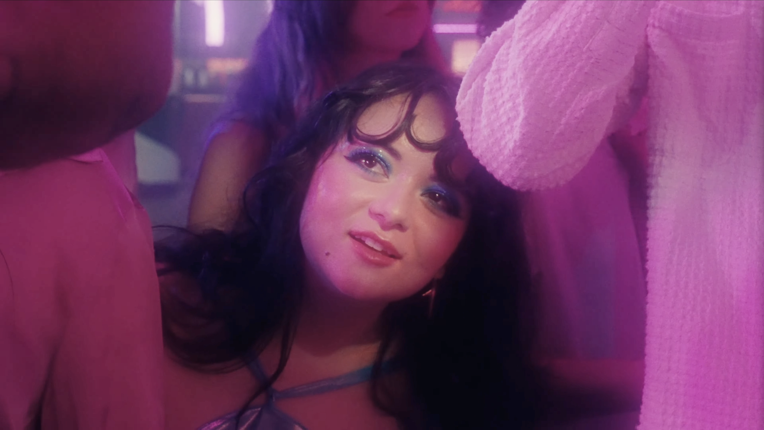 GABI BELLE MUSIC VID 00082.png