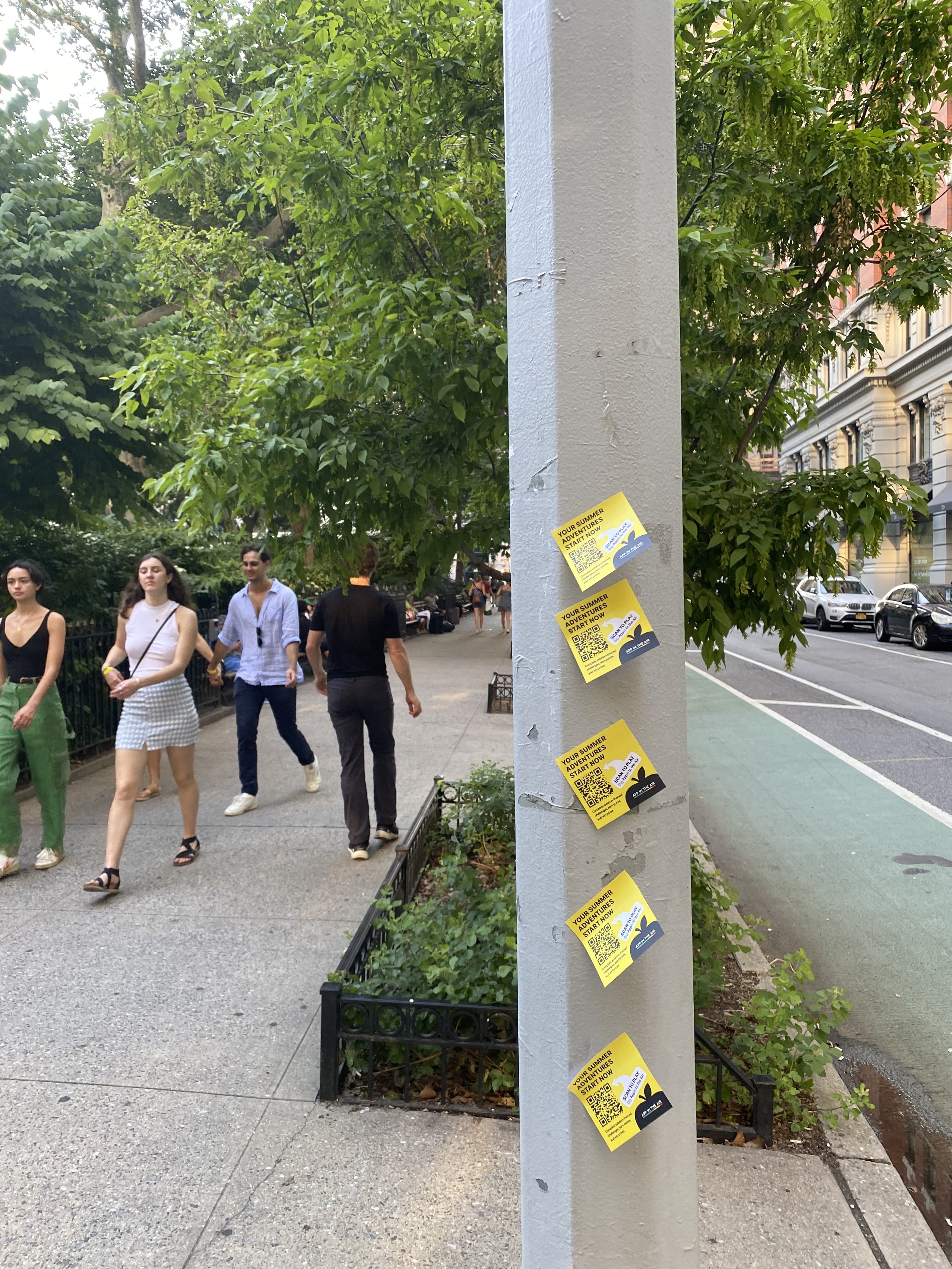 2022_June_AppintheAir_Sticky_Notes_NY_0112.jpeg