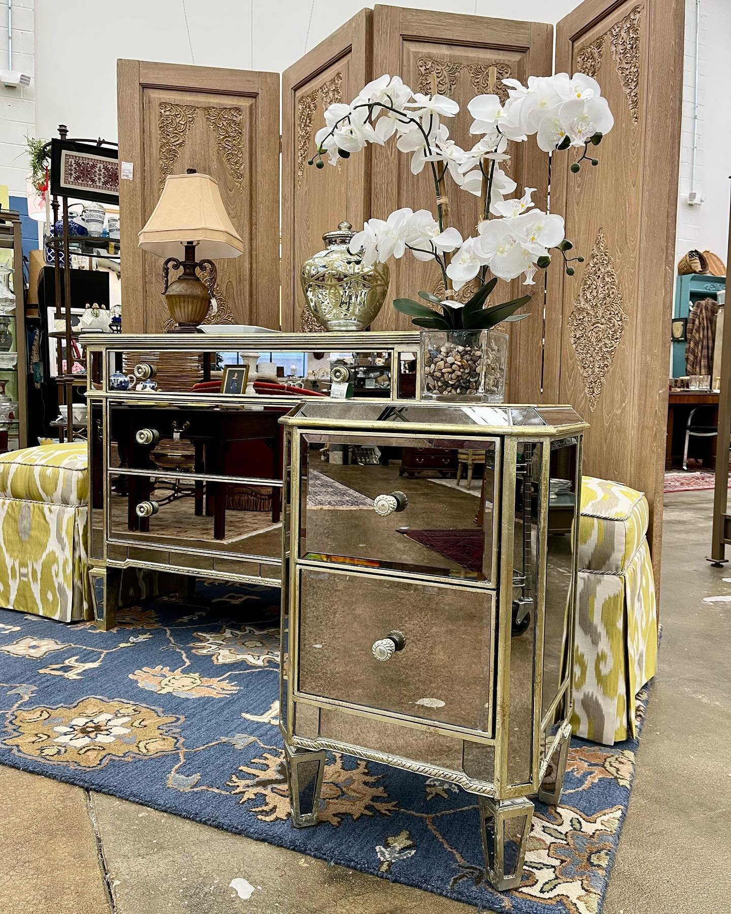 Just arrived &gt; Mirrored two-drawer nightstand, 18x14x28.5&rdquo;H, $120.75  on consignment at #evolutionhomeva. 

Matching mirrored three-drawer dresser with gold accents, 42x19x35&rdquo;H, $525.