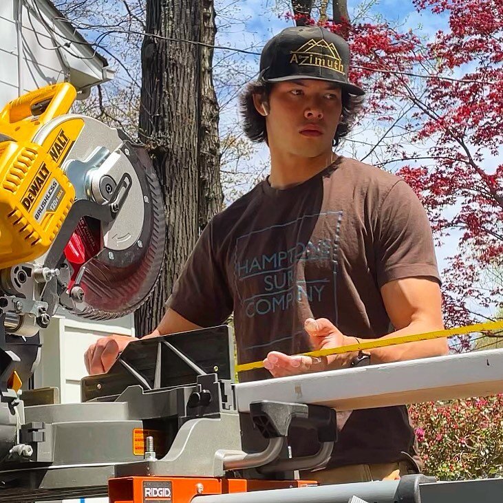 The early birds will love our Java Tee. Best way to get sh*t done. Tap to shop now 👉🏼

📸 @pschlegs_iv #azimuth

#hamptons #surf #printalternative #easthampton #montauk #surfbrand #surfapparel