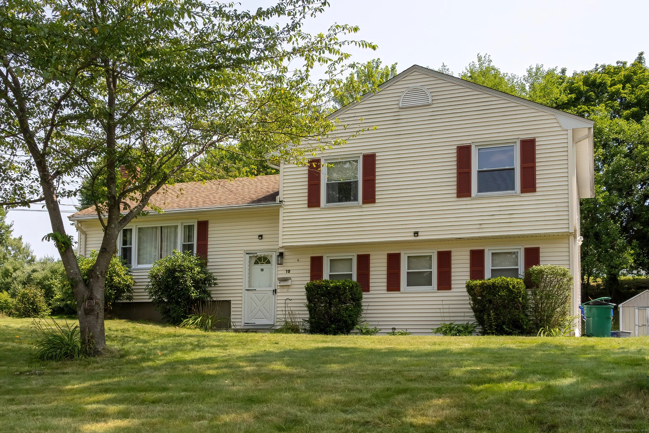 Accidental Landlord in Connecticut? 5 Reasons to Keep Your Property as a Rental