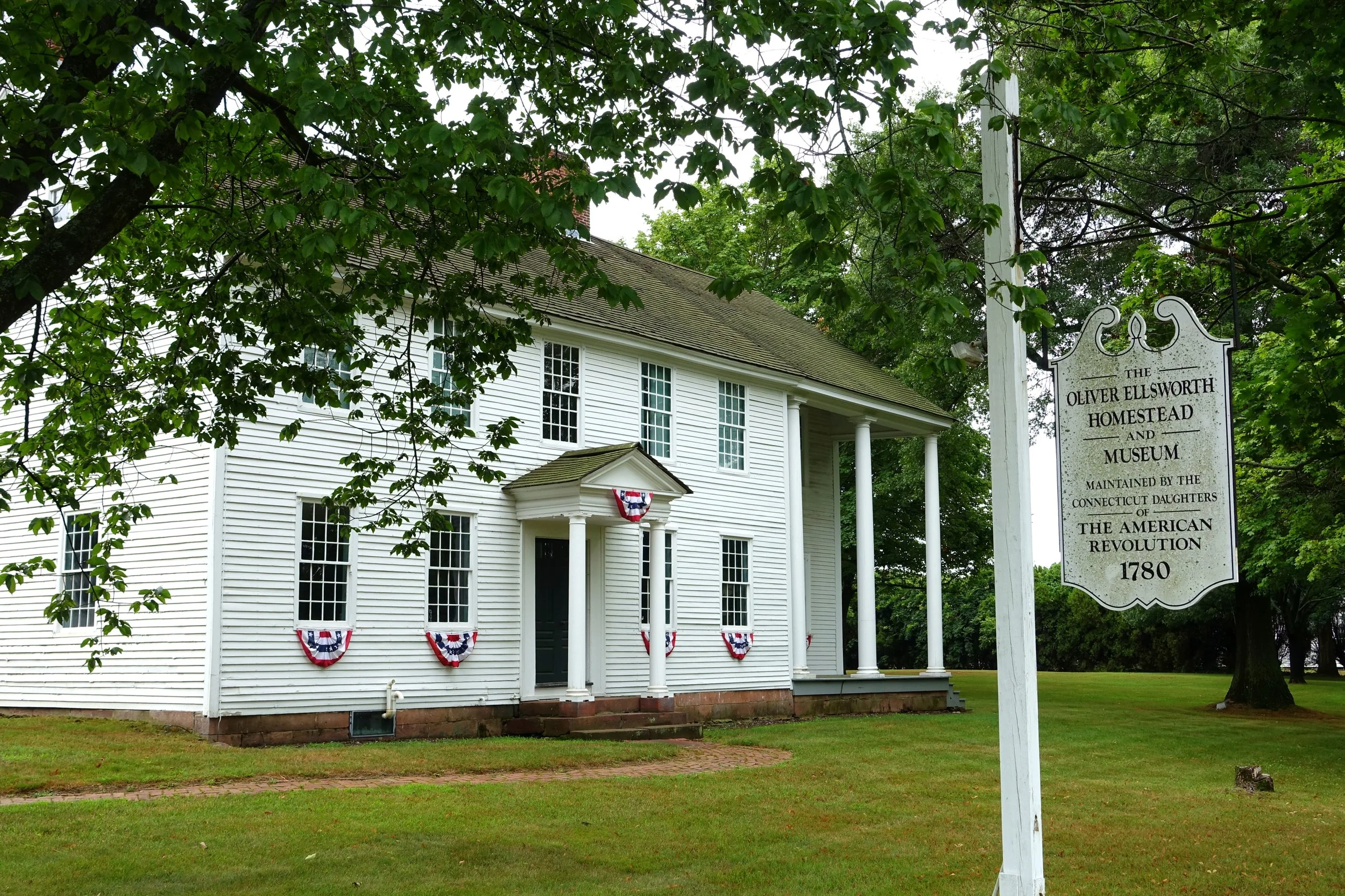 Oliver_Ellsworth_Homestead_-_Windsor,_Connecticut_-_DSC04355.jpg