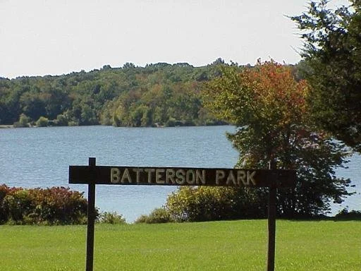 battersonlake-farmington.jpg