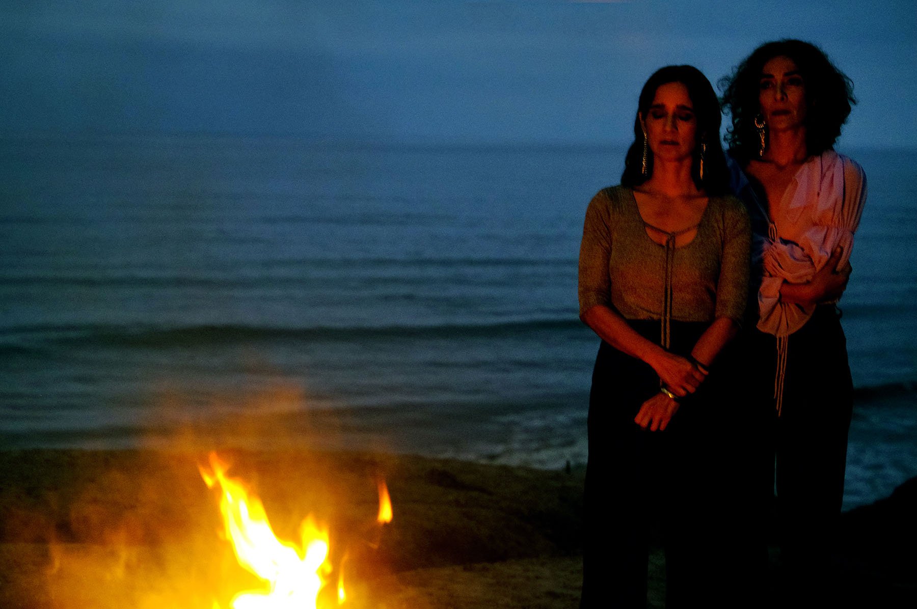  Julieta Venegas, “Tu Historia” music video. 2022 