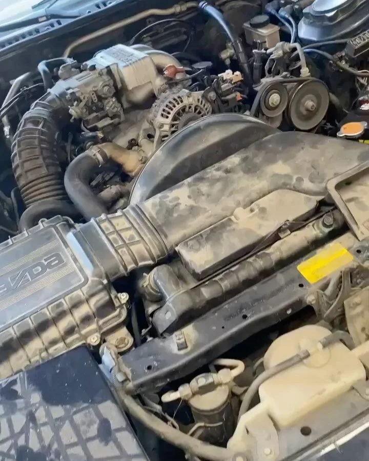 The 1991 #mazda @rx7 is back to running and new clutch hydraulics. #arhindrichsllc #houston #texas #cypresstexas #thatmiatashop #houstonrx7 #rotaryengine #rotarypowered #rx7fc