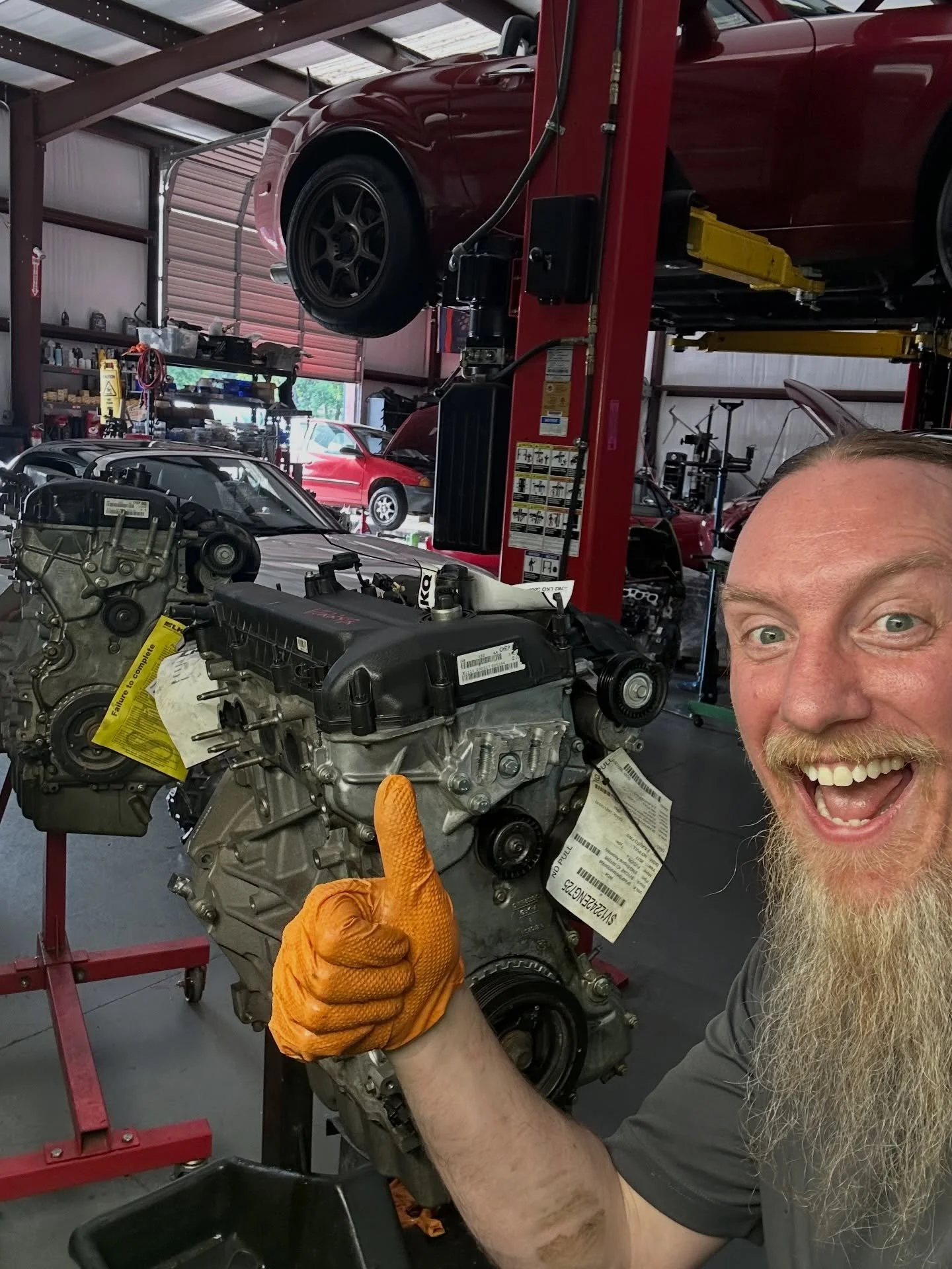 Back at it again with 2 MORE engines to assemble. Probably won&rsquo;t start on these until the last two are installed but I&rsquo;m still excited. #arhindrichsllc #houstonmiataclub #houstonmiatagroup @houstonmiataclub