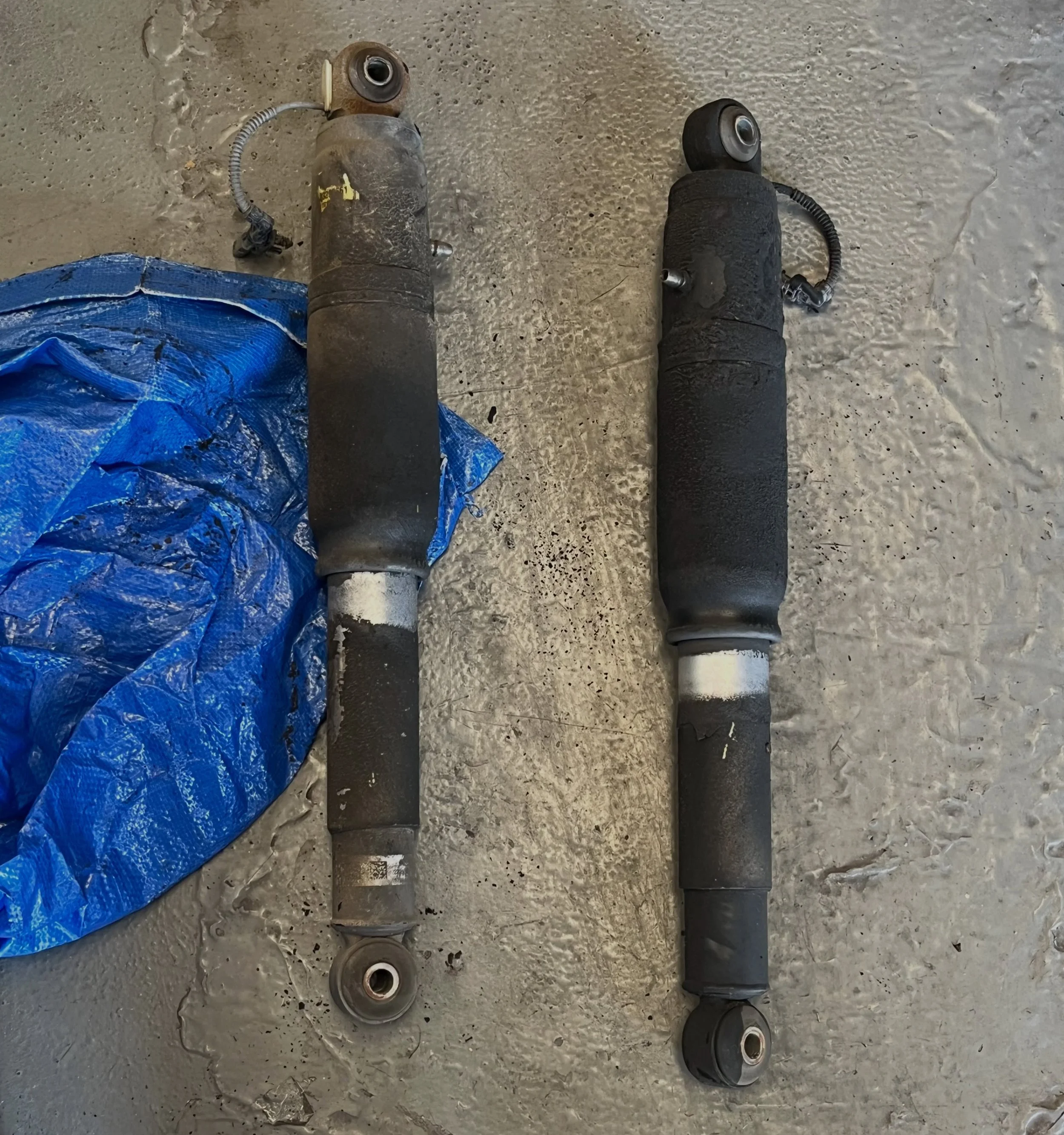 GMC Yukon Denali (definitely not a Miata) came in for replacement of the rear air ride shocks. #arhindrichsllc #thatmiatashop #routinemaintenance