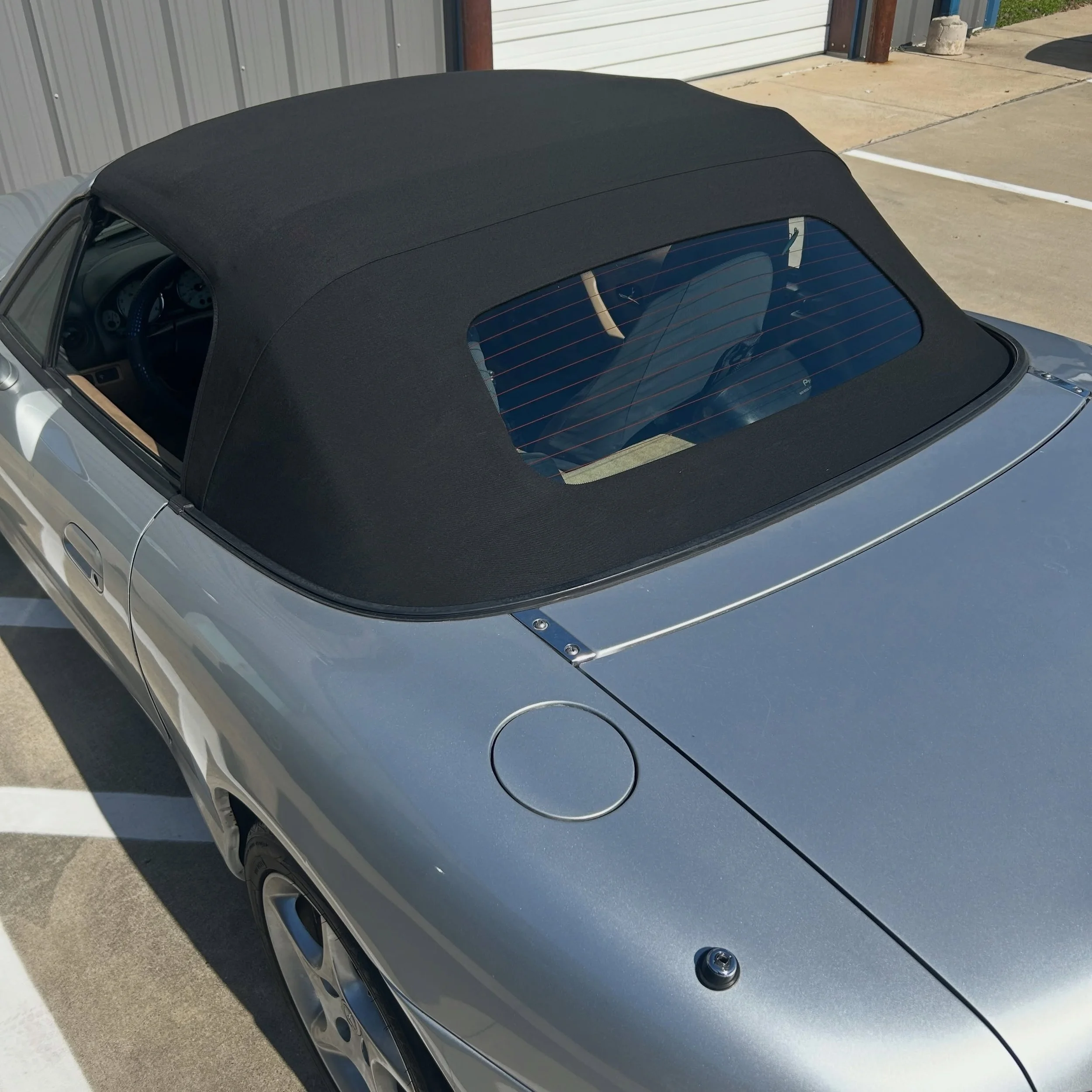 #NBmiata came in for installation of a new Robbins convertible top. #arhindrichsllc #houstonmiataclub #houstonmiatagroup @houstonmiataclub