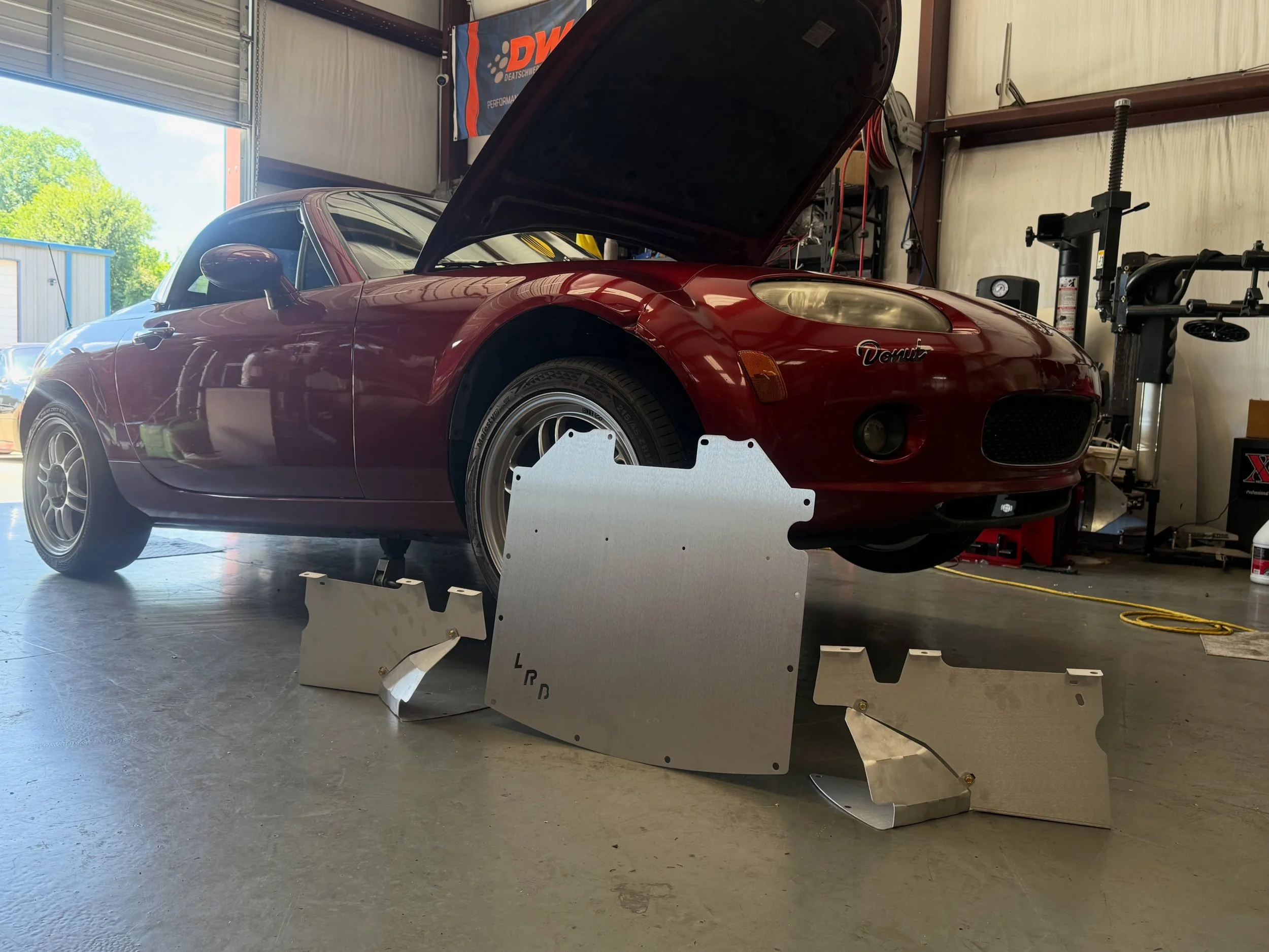 Customer had us replace their missing undertray with the all aluminum one by @lrb_speed. Awesome product! 

#arhindrichsllc #houstonmiataclub #houstonmiatagroup @houstonmiataclub #lrbspeed #ncmiata