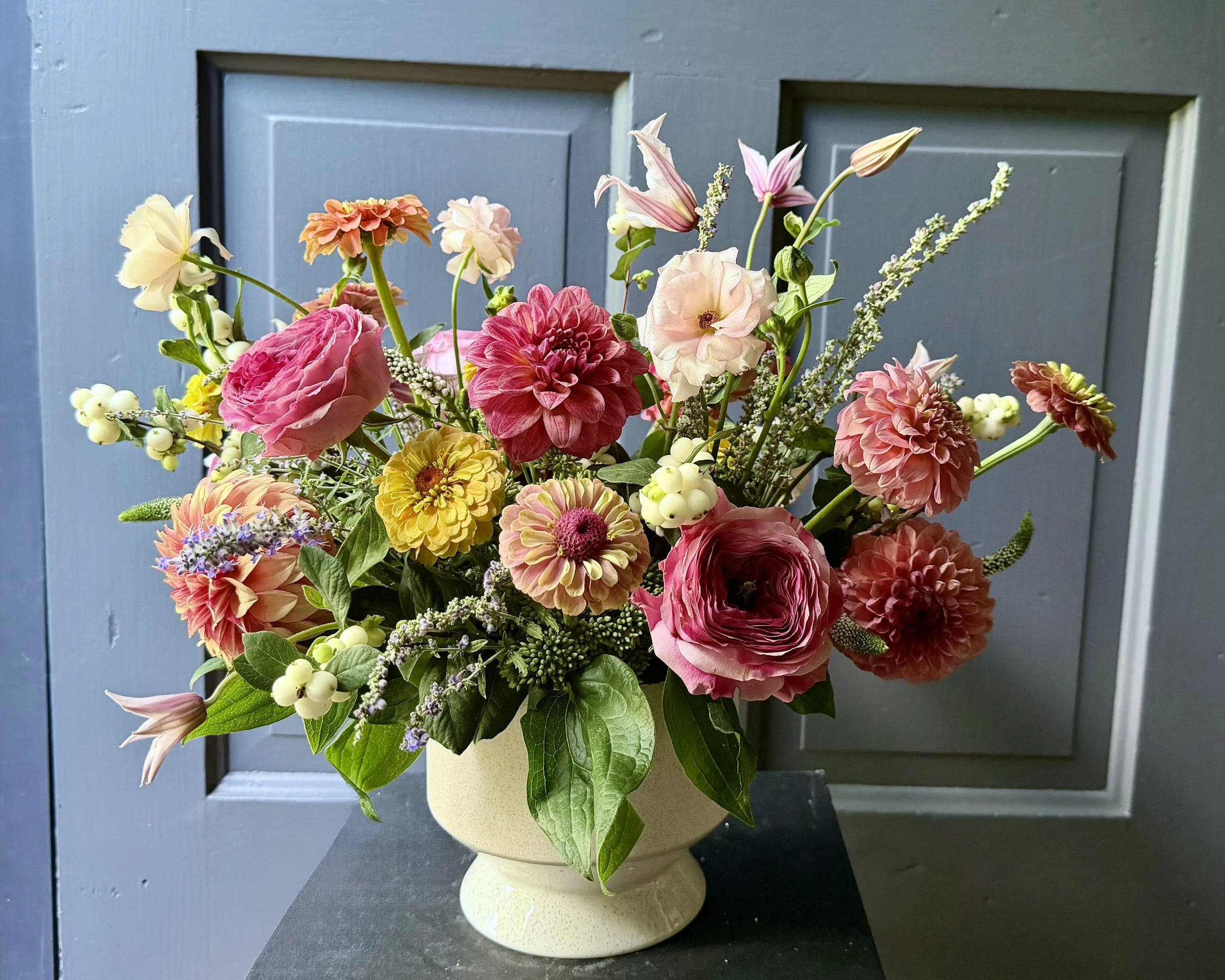 Mixed Arrangements
