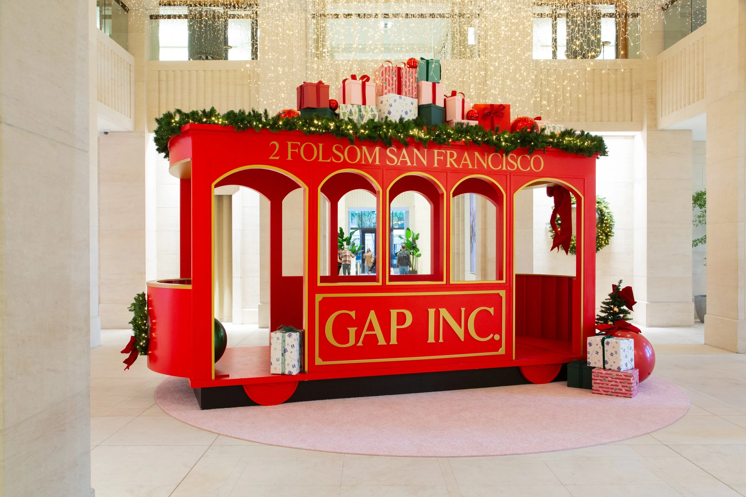 01_KiestenStevens_x_Gap_by:Anna-AlexiaBasile.jpeg