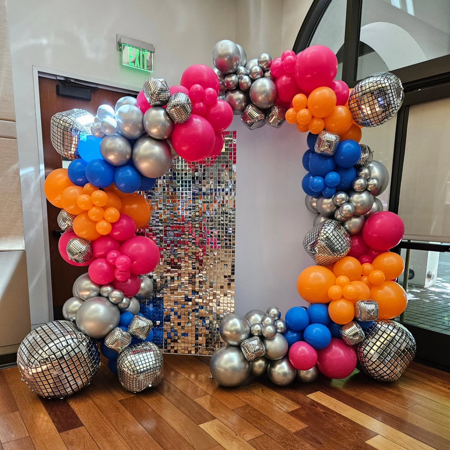 Disco Fever happening at the @beexceptionalprograms summer dance.
Check out their amazing programs and social events.

Styled By @morfincreationsandevents 
Colors: chrome silver, blue, hot pink and orange.

#balloons #balloondecor #balloongarland #tu