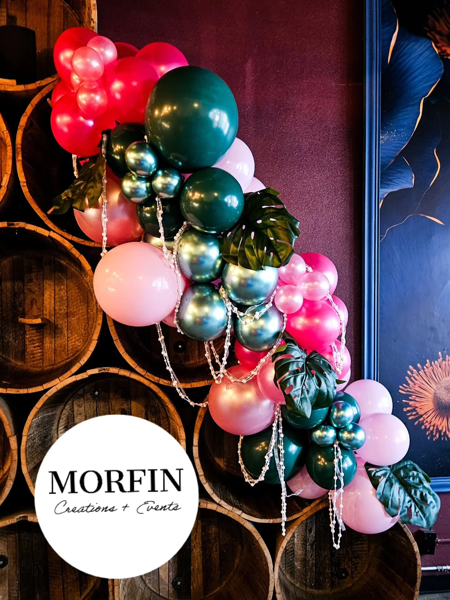 Golden Girls themed pub crawl.
It's seriously one of my favorite shows!!
Styled By @morfincreationsandevents
Balloon colors
Baby pink, metallic fuchsia, evergreen and  sparkling pink by @tuftexballoons

Accents of @kalisanballoons mirrored green.

#m