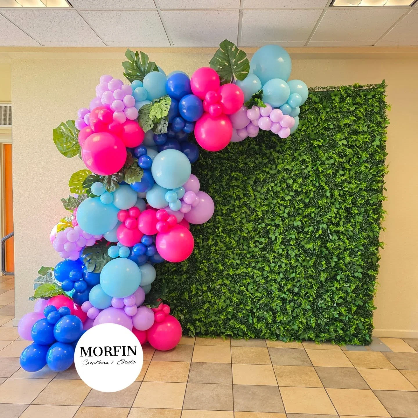 Aloha from the Daddy Daughter Dance!
We love making school events pop 🎈💓

Greenery Wall 8x8
Balloons 24 ft luxury Garland
Balloons styled by @morfincreationsandevents
Colors: royalty, seaglass, fuchsia and lilac

#hawaiianballoons #liloandstich #ba