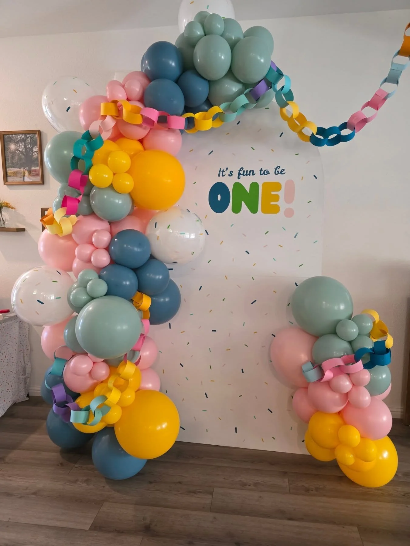Thank you to families who let me be part of the memories &hearts;️
Not pictured the who room of paper chains and stars hanging. I made so many paper chains!! ❤️ 

Backdrop and balloons by @morfincreationsandevents

Colors: blue slate, romey, golden r