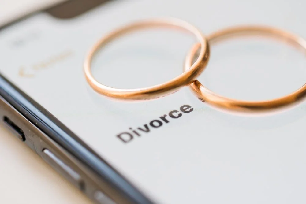 Dispelling Common Divorce Myths: An Informative Guide
