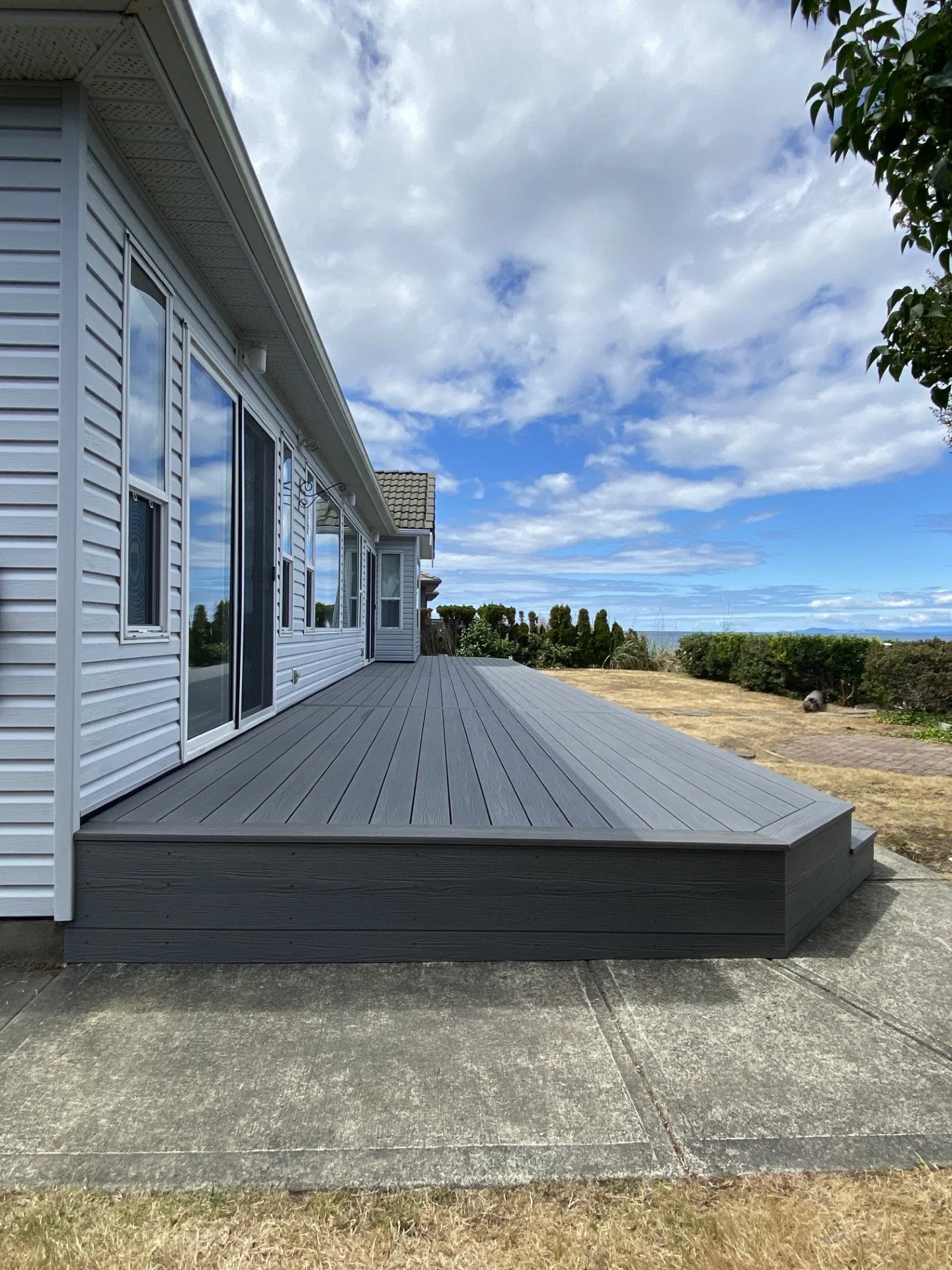 Deck 3.jpg
