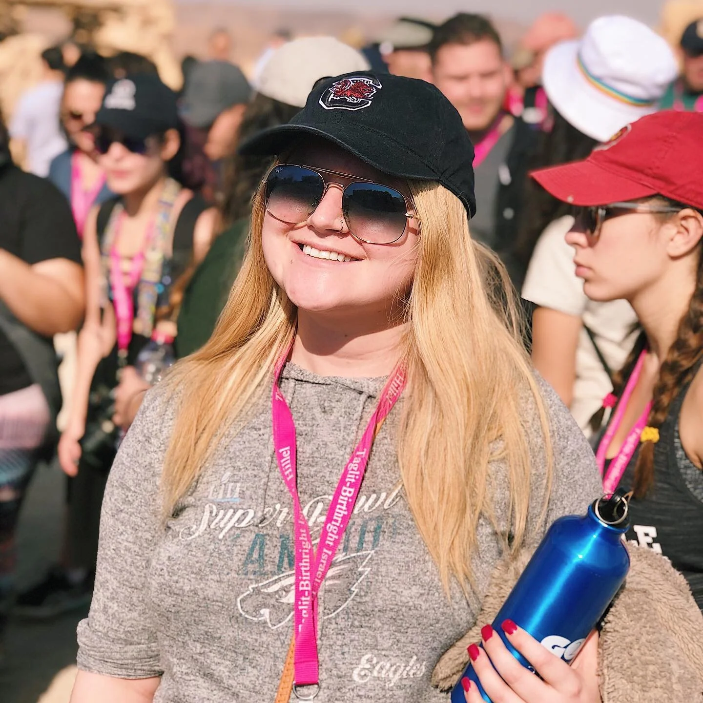 Happy National Hydration Day peeps ‼️ Make sure to drink your Mayim (water) today ☺️