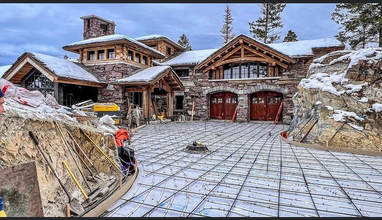 What a project! We built some amazing furniture and the carriage doors for this Montana masterpiece built by High Country Builders. It started with the main home and now the completion of the guesthouse. Fabulous team of talent. #montanahomes #handcr