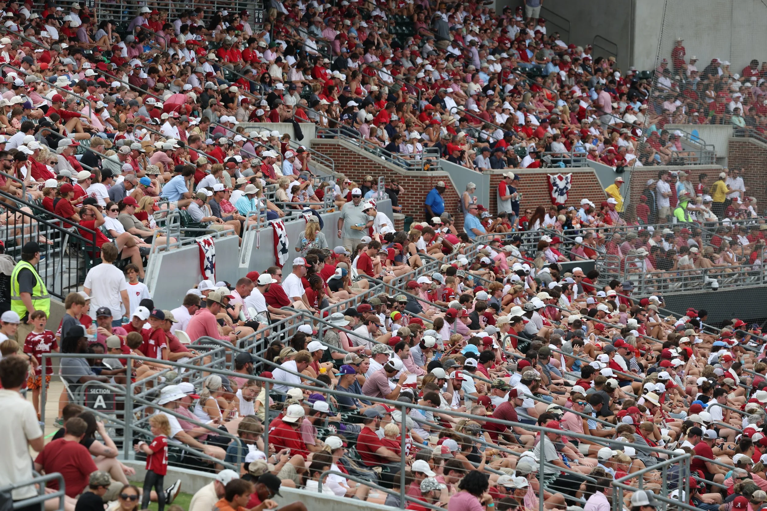 260607_MBA_Fans_StJohns_NRG6759.jpg