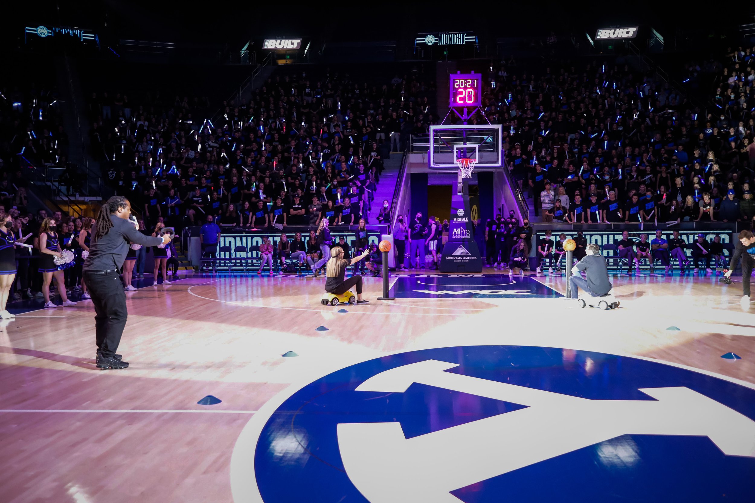 21-22mBKB Midnight Madness 092.jpg