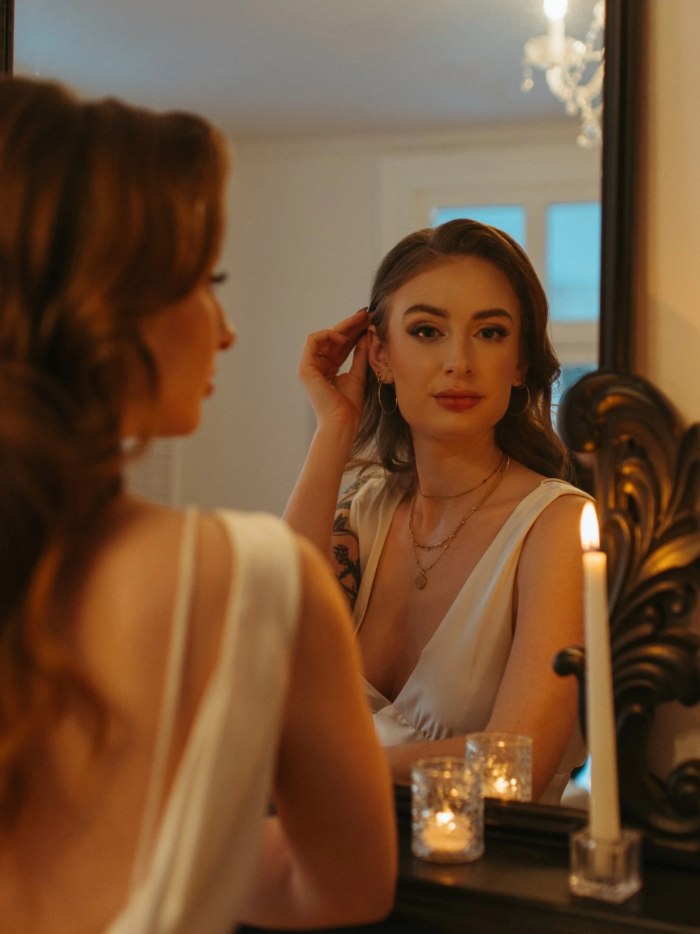 A little taste of this romantic shoot from the weekend 🕯️
Being a part of this was so special!

concept + planning: @happychance_photo
design: @photoxnikole @happychance_photo
venue: @_millermanor
photographer: @photoxnikole
make up: @makeupwithanna