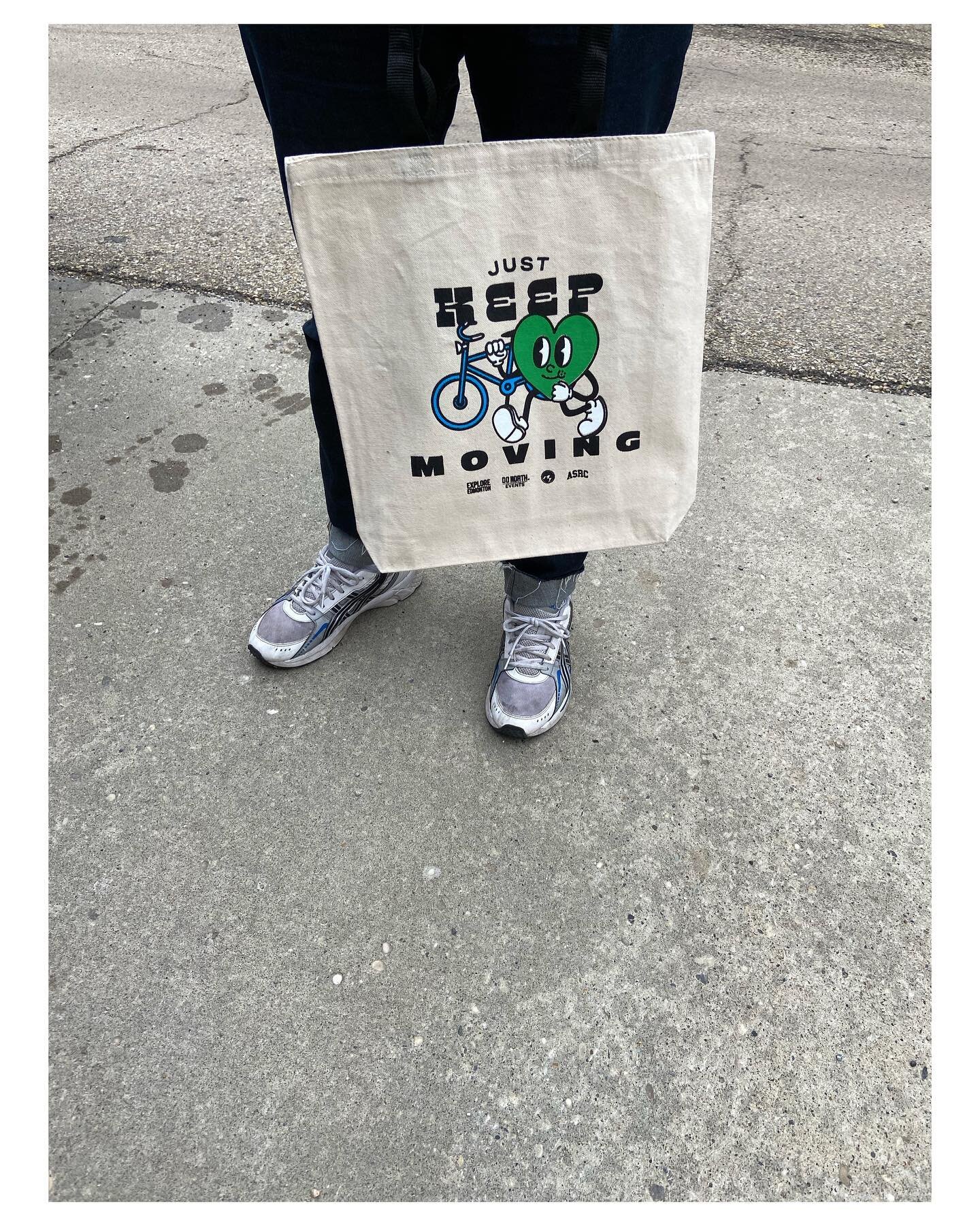 Proud to create these custom totes for @antisocialrunning and @exploreedmonton for the big race! #madeinEdmonton