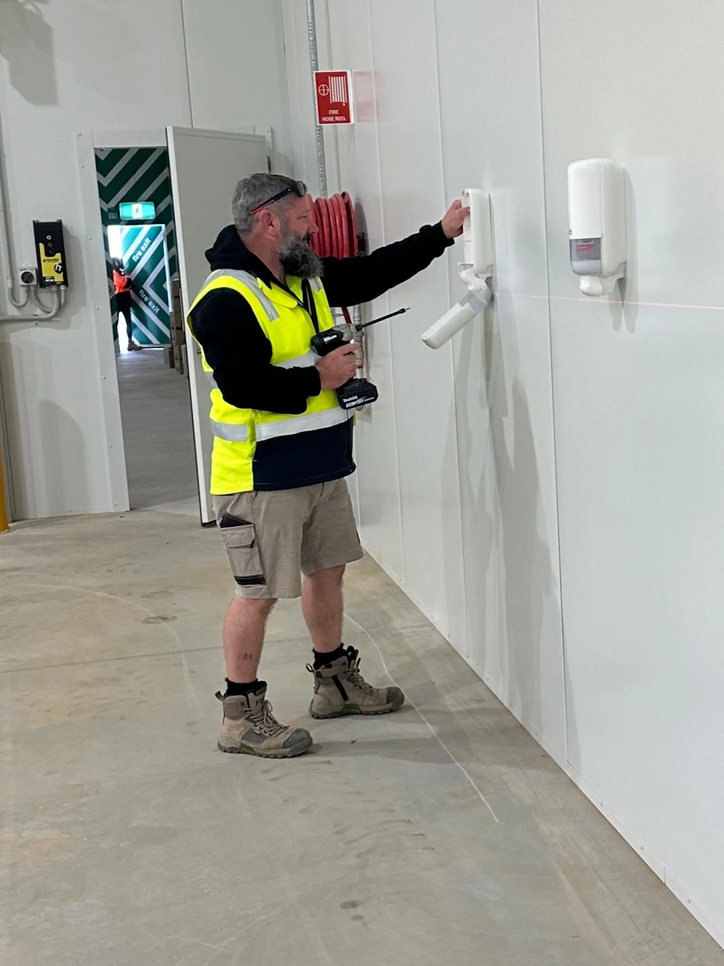 Meet the team&hellip;..👍👍

Name - Simon 

Nickname - Ferbs or Ferb 

Job title - Mr fix it or make it ⚒️🔧 Ferbs is our in house SPITWATER service technician, Washbay solution installer, chemical and washroom dispenser installer, and pretty much an