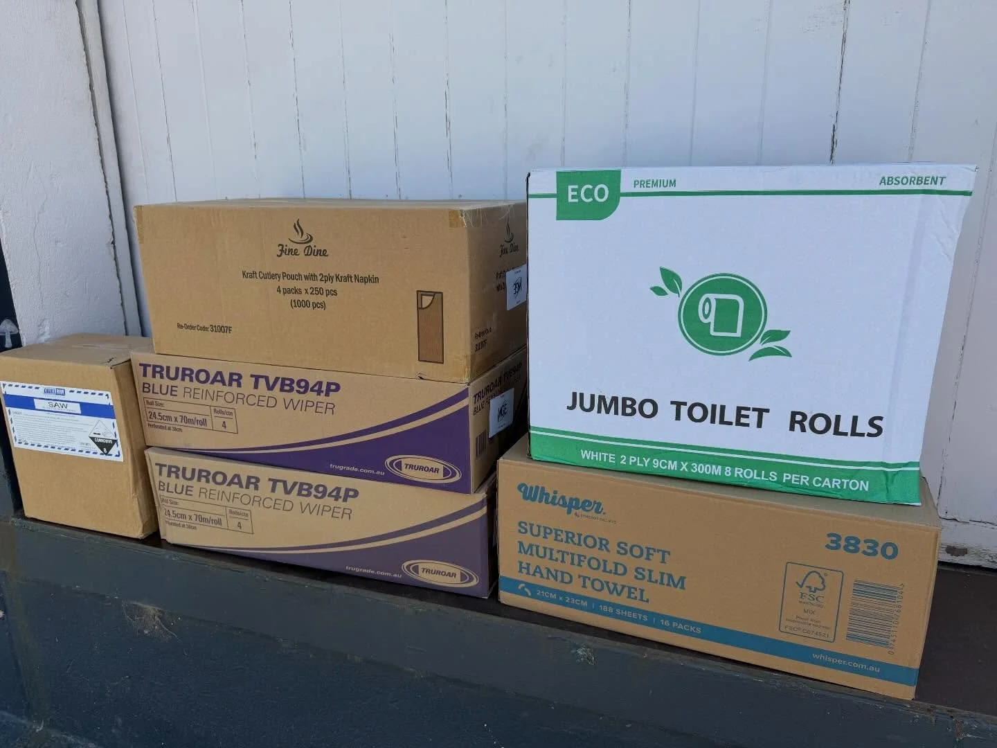 Our team delivering our products direct to your door✅
There is no middle man when you deal with @mge_riverland &hellip;
You deal directly with Mitch and the team 🙌
Another reason to shop local 👏👏

#mgeriverland #wedeliver #directtoyourdoor #wecome