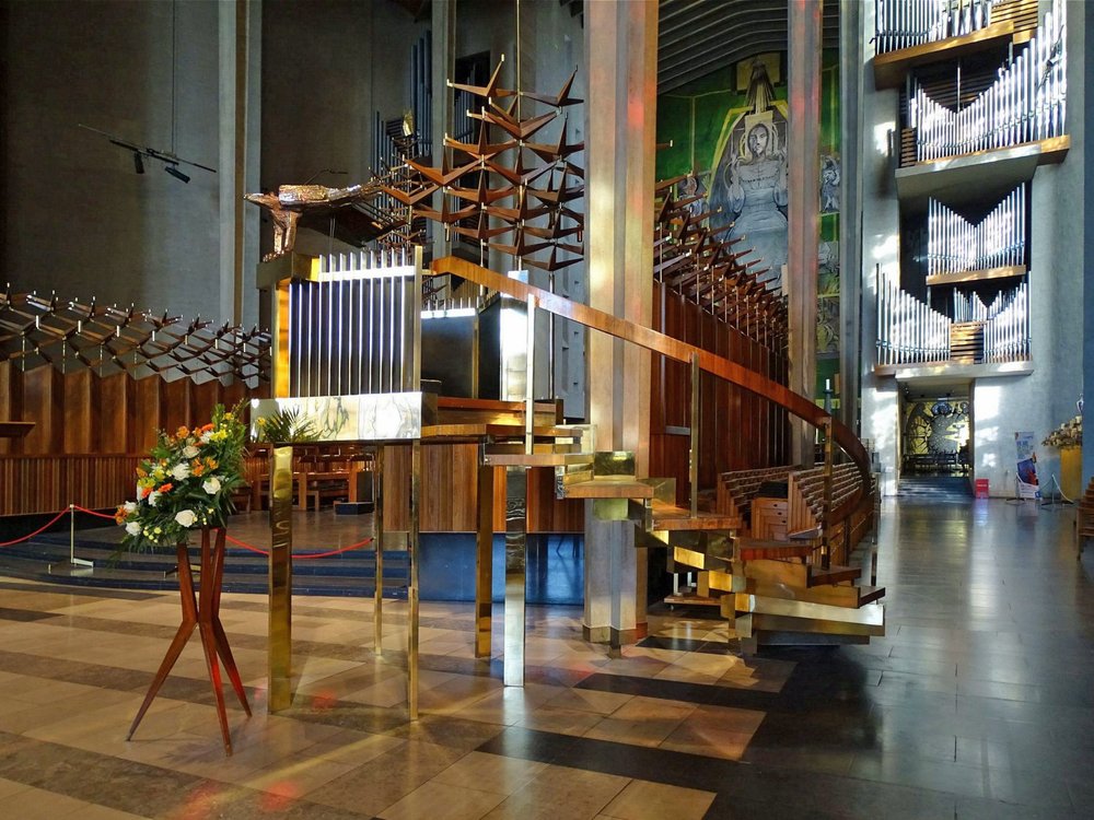 Lectern, with choir behind