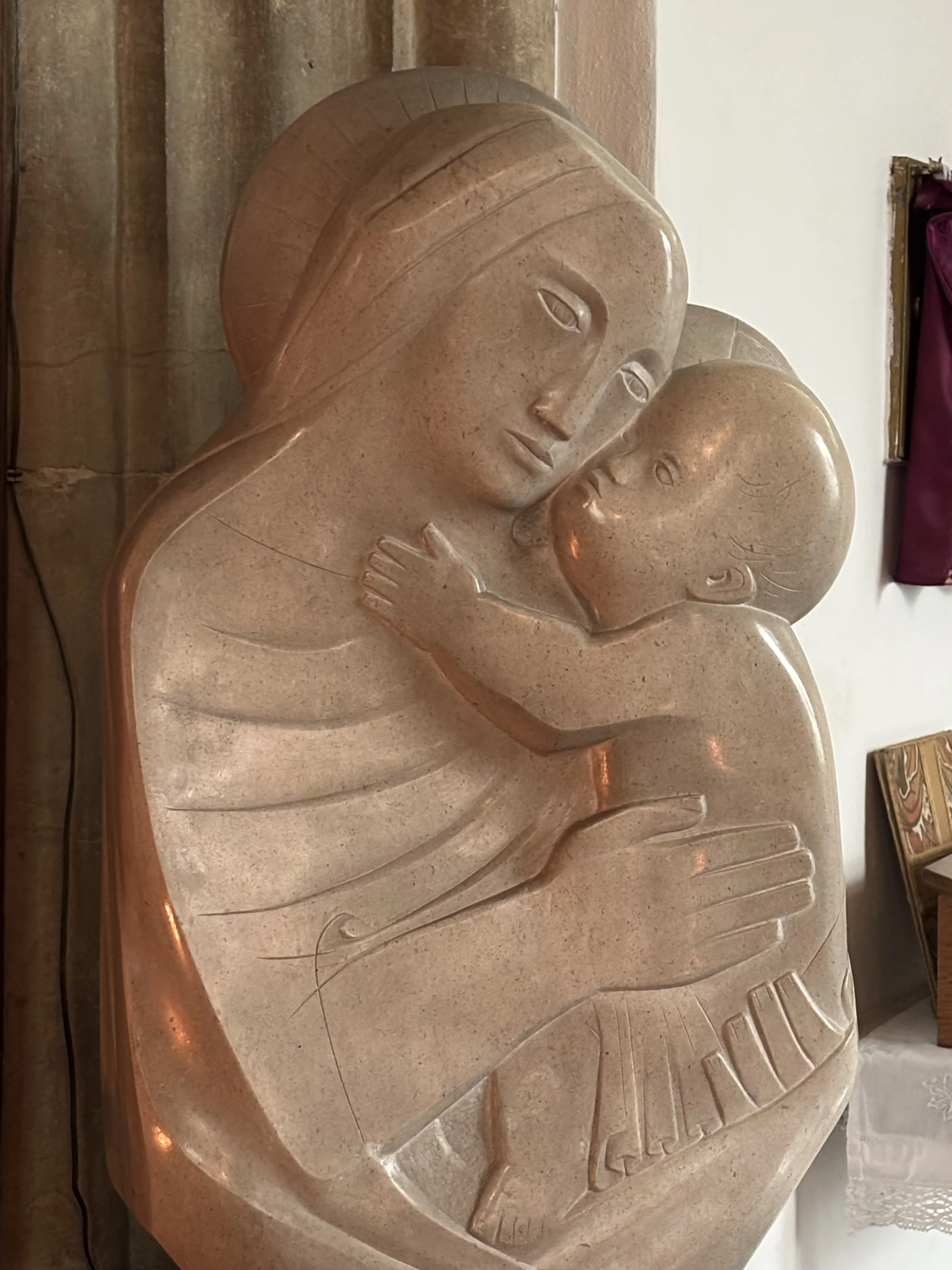 Barbara Hepworth: Madonna and Child