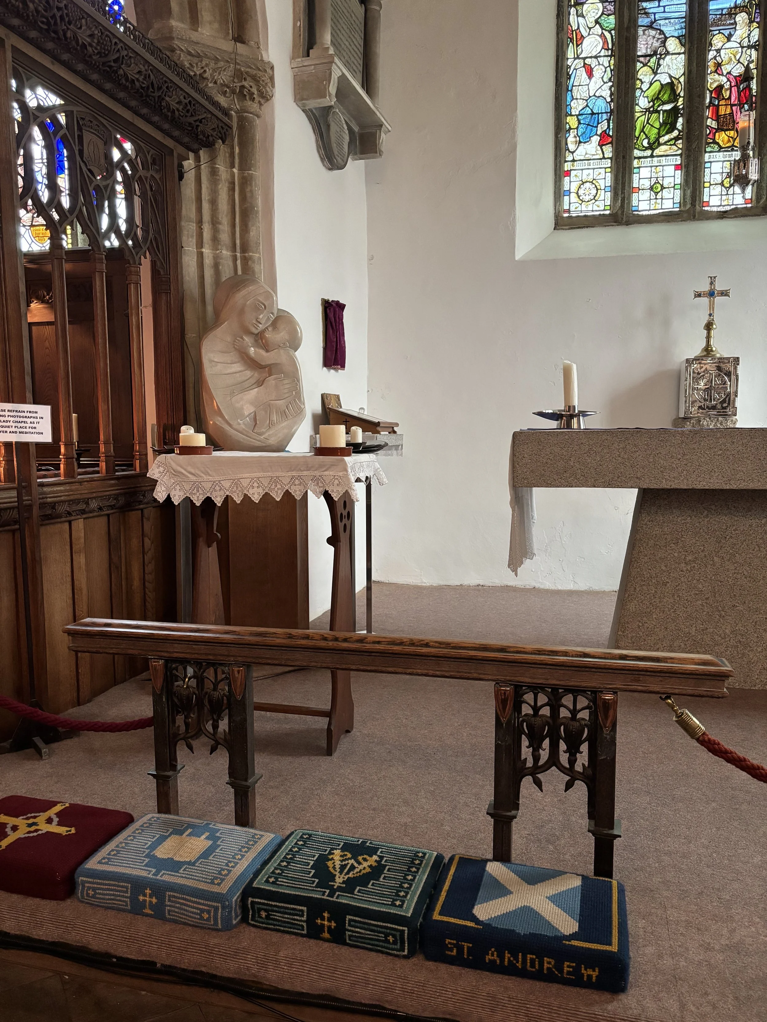 Chapel with Barbara Hepworth: Mother and Child