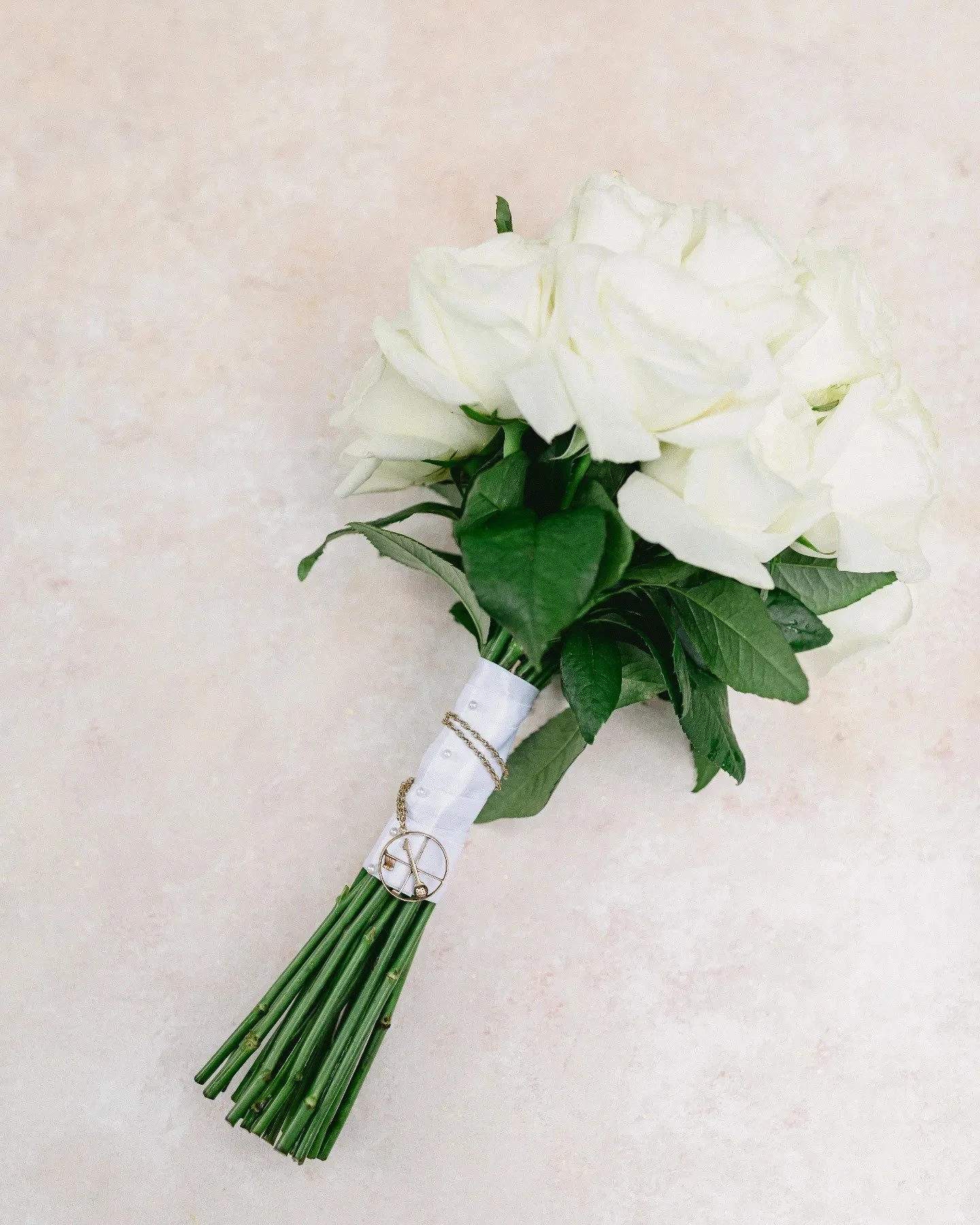 I love these pieces of the day that tell a story that others might not know. Like my gorgeous bride Charlotte put her Nans necklace on her bouquet so that she could have a piece of her Nan with her all day ♡