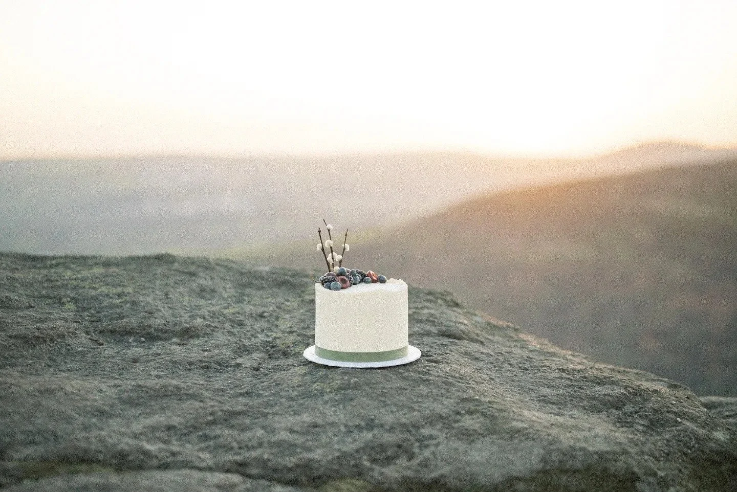 The Peak District.
You. 
Your partner. 
A celebrant. 
A mini celebration.

Peak District Elopements are my favourite.

📷@melissamayesphotography
📷@vandersteenphotography
💐@rockandwreath
✉️@lucymarchstudio
💄@sarah.j.sharpe_hair.makeup
👗@cherish_b