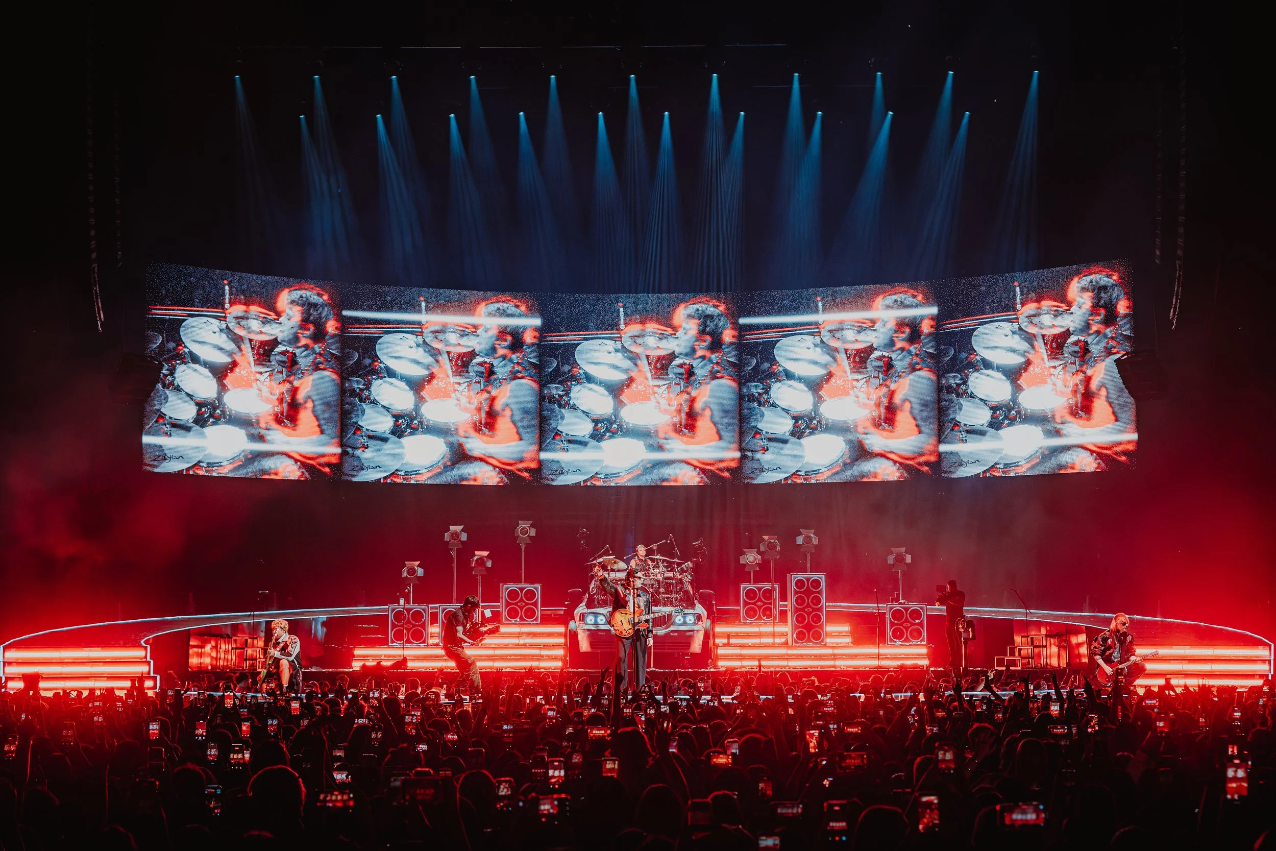 Cassius Creative - 5SOS - The O2 - 2nd April 2026 by Luke Dyson - LD3_0488.jpeg