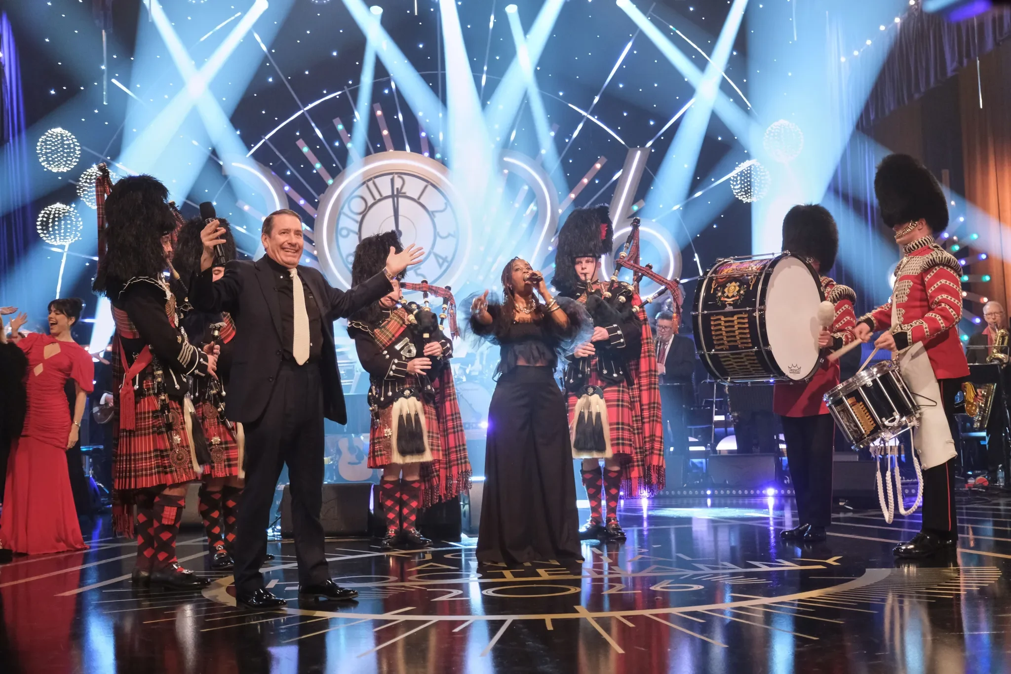 jools-holland-louise-marshall-pipes-1048570027.jpg.webp