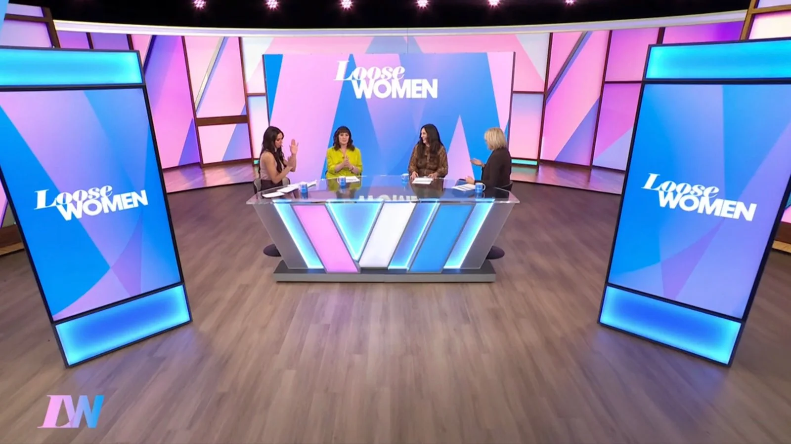 NCS_itv_loose-women_studio-2026_001.jpg