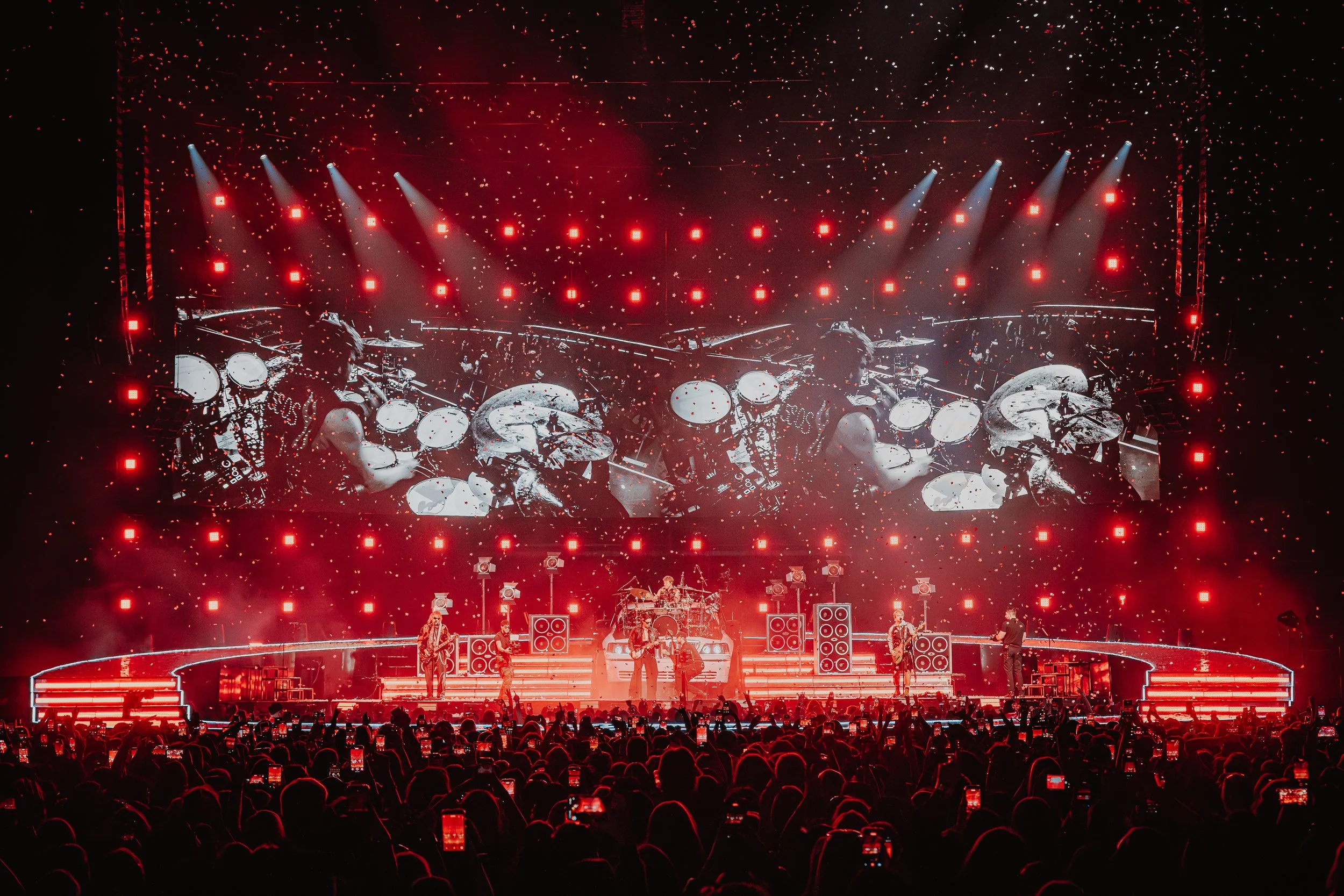 Cassius Creative - 5SOS - The O2 - 2nd April 2026 by Luke Dyson - LD3_0220.jpeg