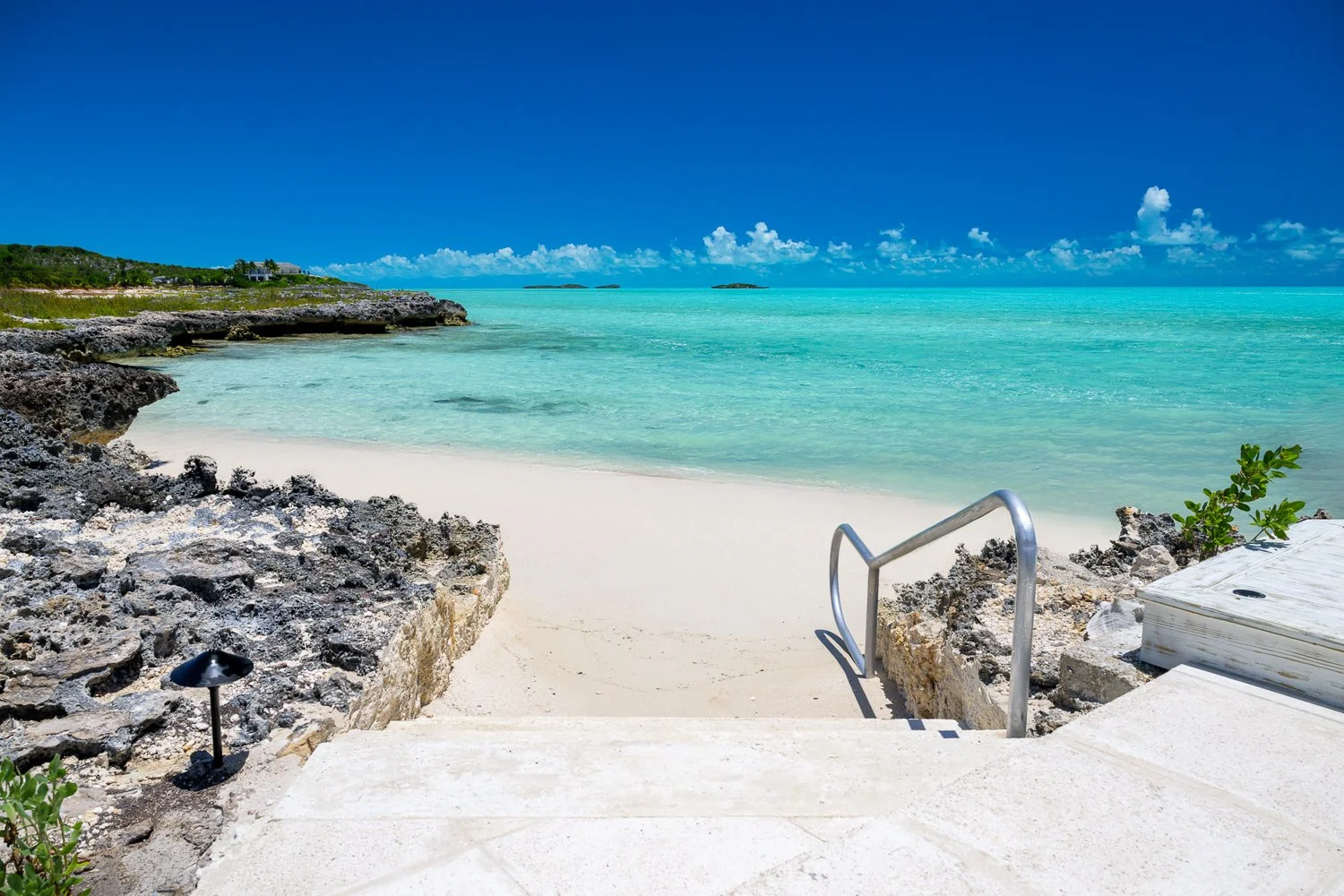 Turks-and-caicos-villa-02.jpg