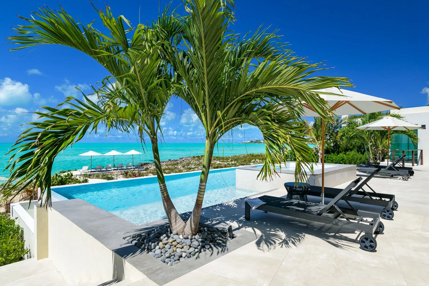 Turks-and-caicos-villa-08.jpg
