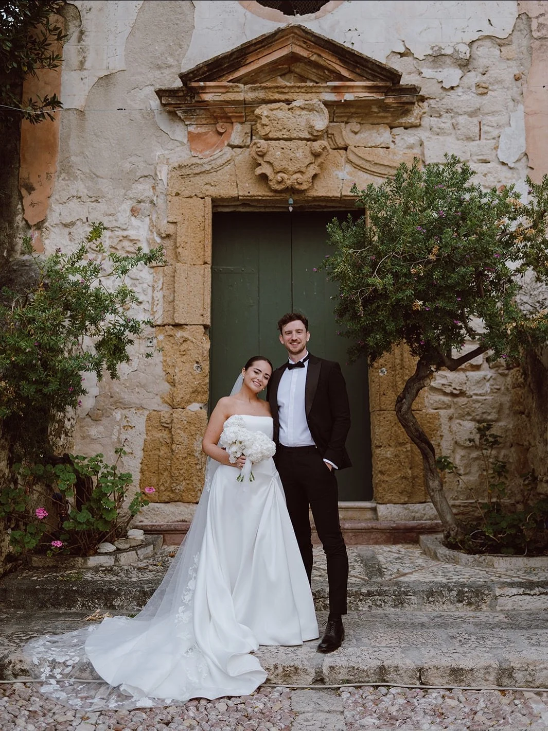 Introducing Anna &amp; Zak, a wedding day straight out of a dream! 

They hosted their closest friends and family at Tonnara Di Scopello, one of my bucket list destinations that truly lived up to it&rsquo;s magic. It&rsquo;s hard to explain but if yo