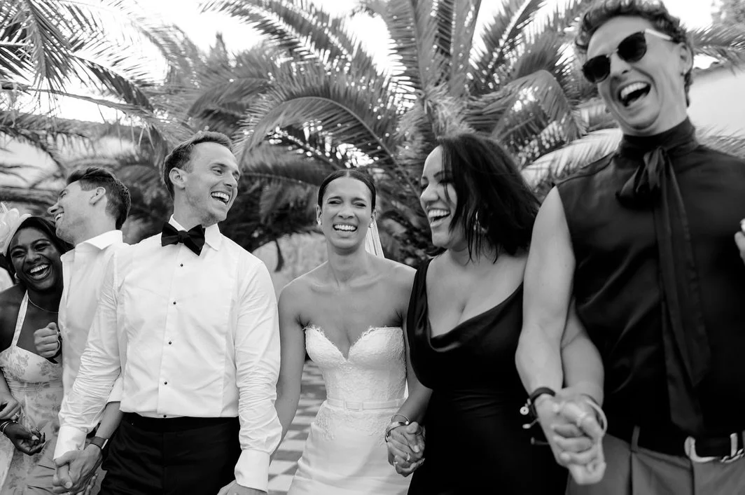 A new goal for 2026&hellip; share more in landscape format🙏🏼
Here&rsquo;s some of my favourite frames from 2025 that didn&rsquo;t quite make the grid last year. 

&bull;
Destination wedding | UK wedding photographer 
Documentary wedding photographe