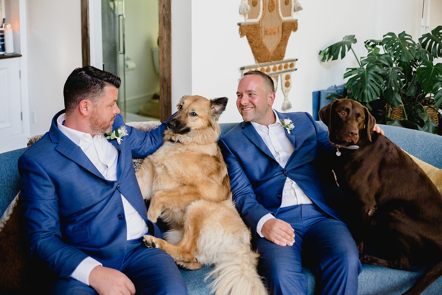 An Intimate Elopement at an Airbnb in Prince Edward County | Prince Edward County Wedding Photographer | Holly McMurter Photographs_0010.jpg