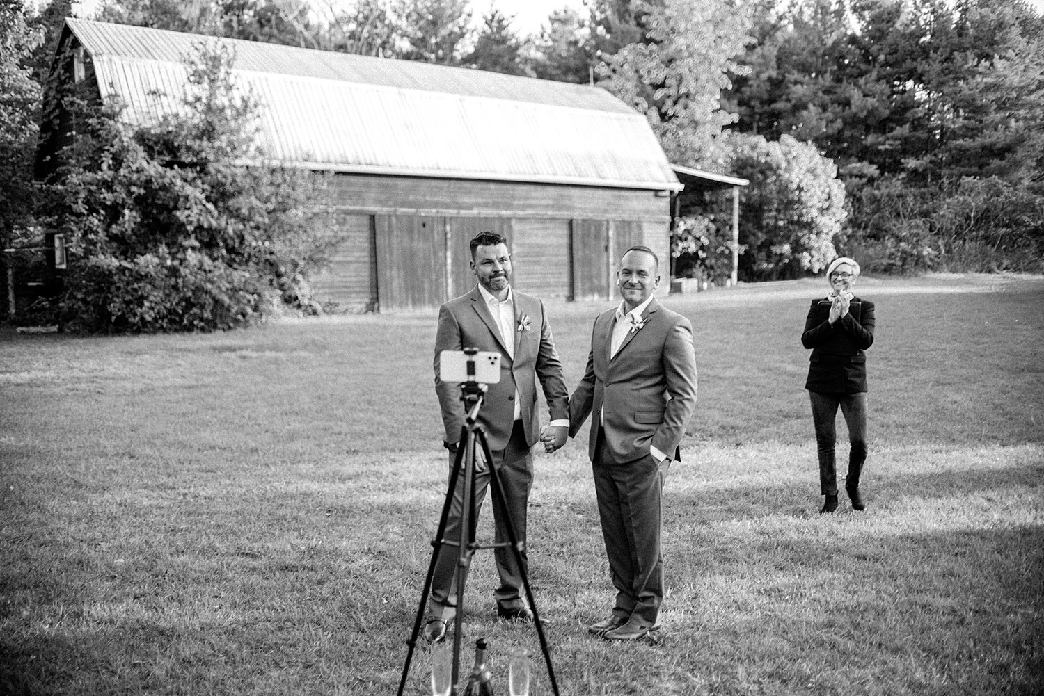 An Intimate Elopement at an Airbnb in Prince Edward County | Prince Edward County Wedding Photographer | Holly McMurter Photographs_0056.jpg