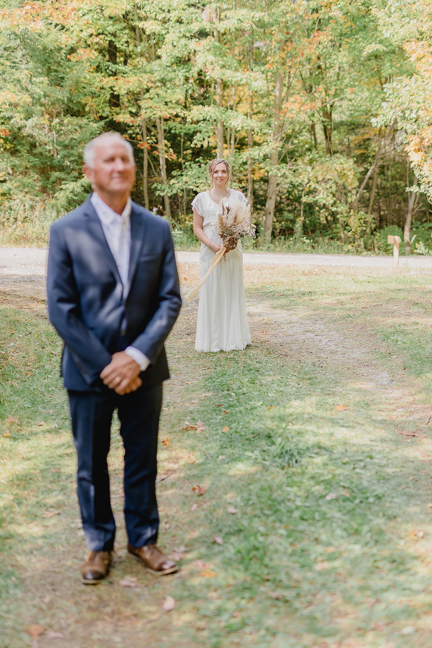 A Boho Fall Wedding at a Family Built Cabin in Lyndhurst, Ontario | Prince Edward County Wedding Photographer | Holly McMurter Photographs_0047.jpg