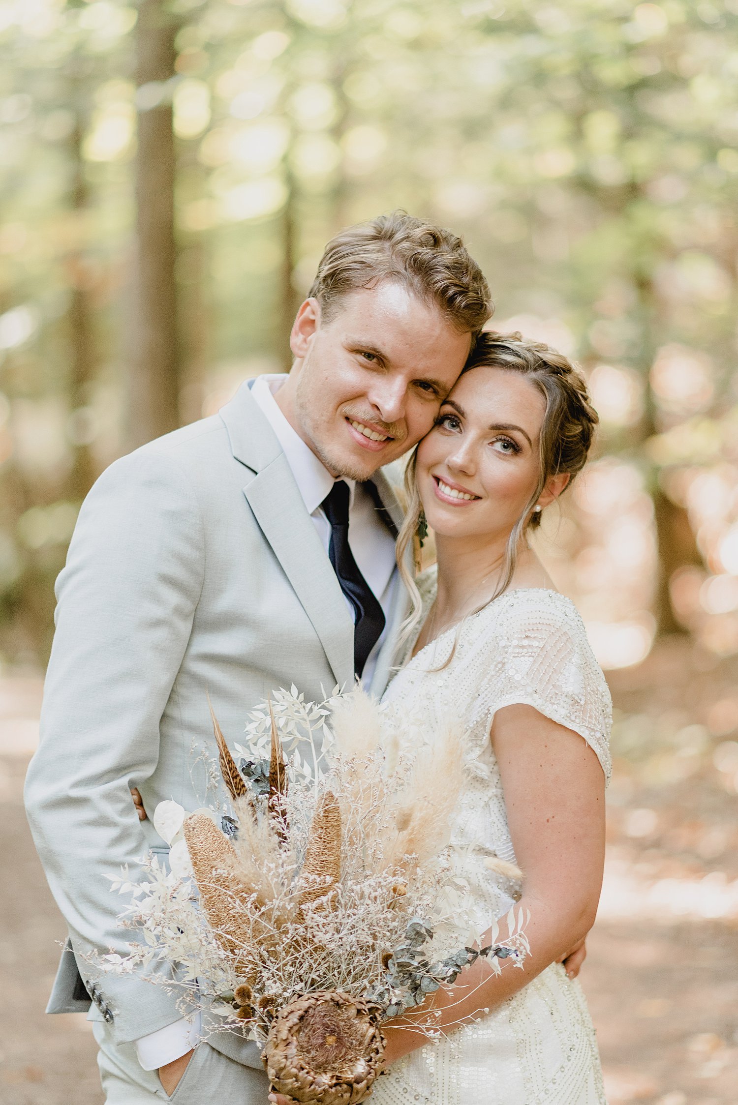 A Boho Fall Wedding at a Family Built Cabin in Lyndhurst, Ontario | Prince Edward County Wedding Photographer | Holly McMurter Photographs_0080.jpg
