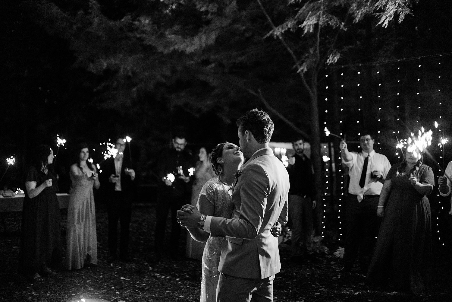 A Boho Fall Wedding at a Family Built Cabin in Lyndhurst, Ontario | Prince Edward County Wedding Photographer | Holly McMurter Photographs_0156.jpg