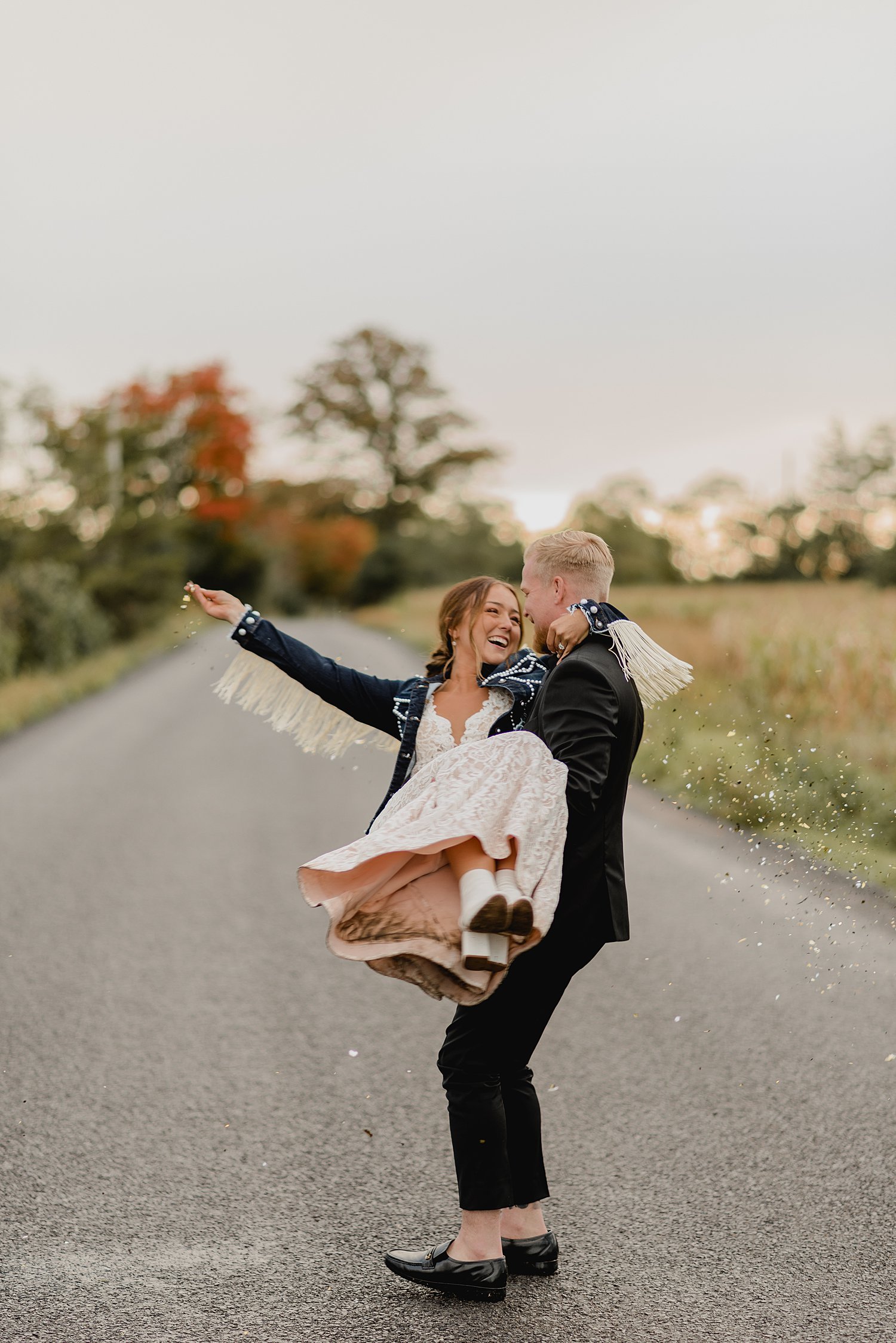 A Rainy Fall Wedding at Old Third Winery | Prince Edward County Wedding Photographer | Holly McMurter Photographs_0098.jpg