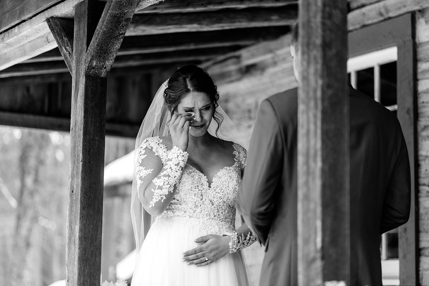 Intimate Winter Elopement at O'Hara Mill Homestead in Madoc, Ontario | Prince Edward County Wedding Photographer | Holly McMurter Photographs_0019.jpg