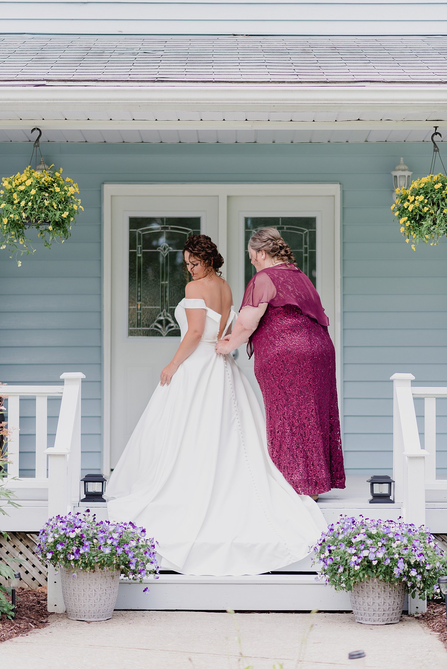 Elegant Summer Backyard Tented Wedding in Sydenham, Ontario | Prince Edward County Wedding Photographer | Holly McMurter Photographs_0003.jpg